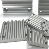 CP-T10-32 Clamping Plate